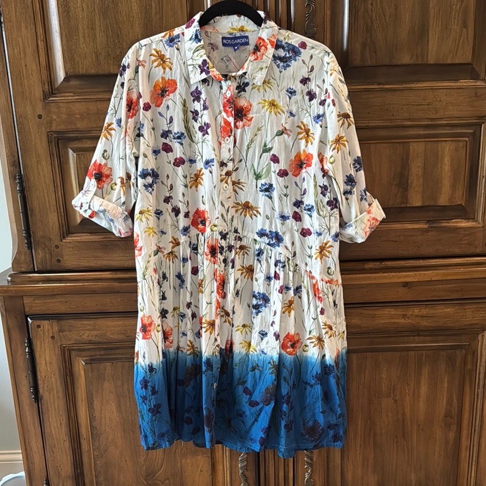 NWT Ro’s Garden Flower Dress - Medium